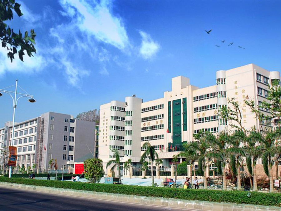 雙興薄壁不銹鋼自來水管學(xué)校工程案例 雙興薄壁不銹鋼自來水管學(xué)校工程案例